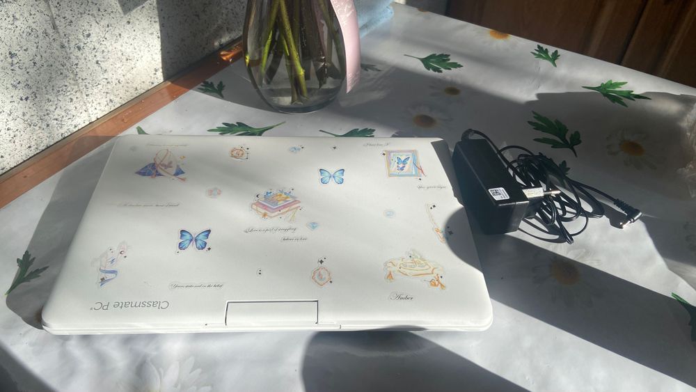 Ноутбук Classmate PC