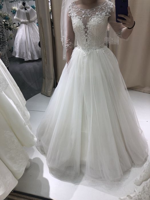 Свадебное платье