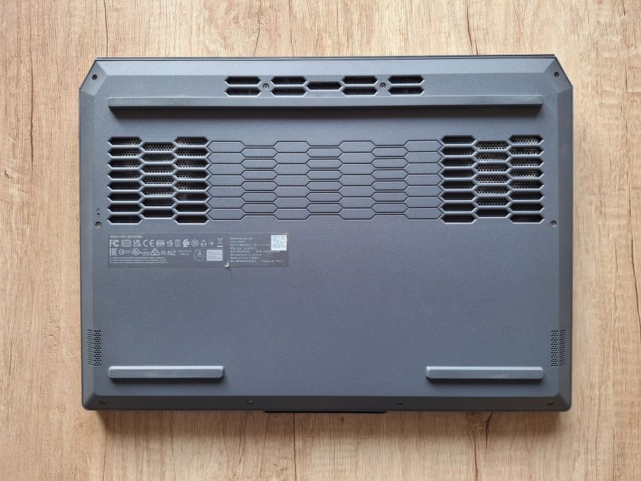 Лаптоп Lenovo LOQ 15IRX9, Core i7-13650HX, GeForce RTX4060