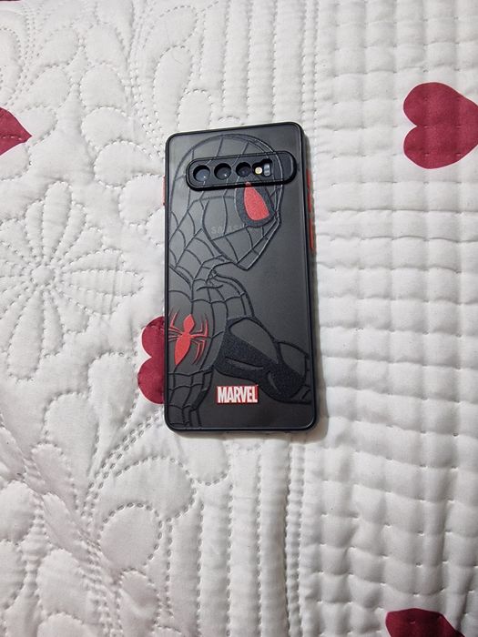 Vând samsung galaxi s10+