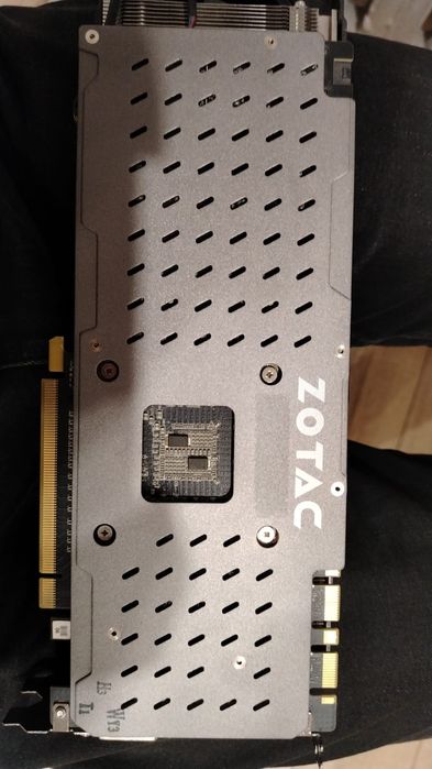 Видеокарта 1070 zotac