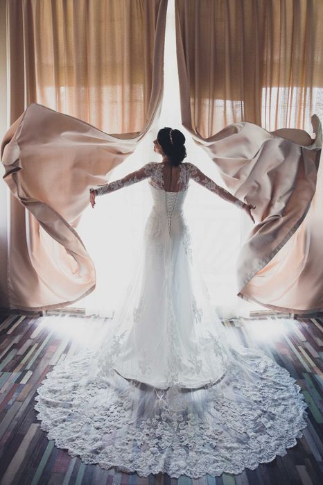 Булчинска рокля с Воал