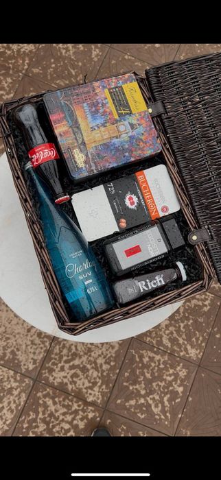 Премиум саватлар, фруктовые корзины