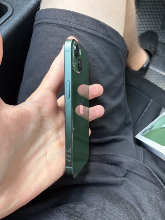 Продам Iphone 13 128GB