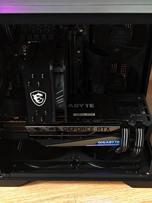 14-ядрен RTX 3080 / 32GB RAM / Intel 13500 / 512GB NVME Геймърски Компютър