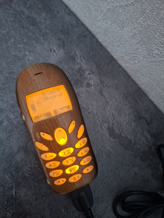 Телефон кнопочный сименс