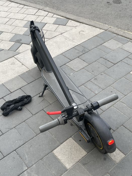Электросамокат ninebot g30p