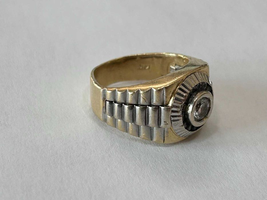 Златен пръстен 14 К 585 / 12,30 гр.