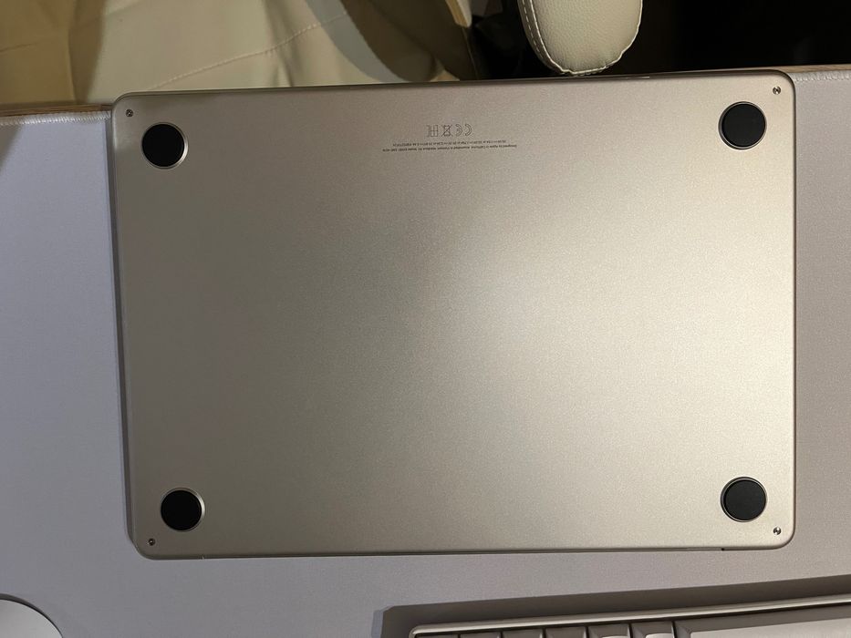 Macbook Air M2 16GB RAM Stare Impecabila ca nou