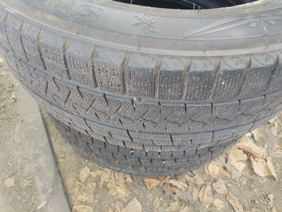 Продам комплект 20х шин