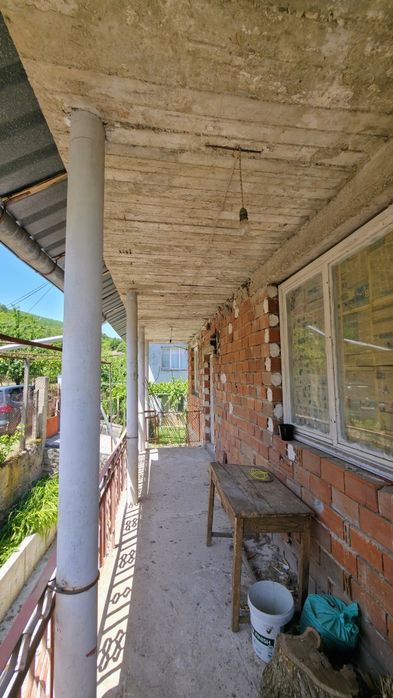 Продава се Къща в с. Драговищица, Област Кюстендил - 186 кв.м за 242 €/кв.м - Снимка #12