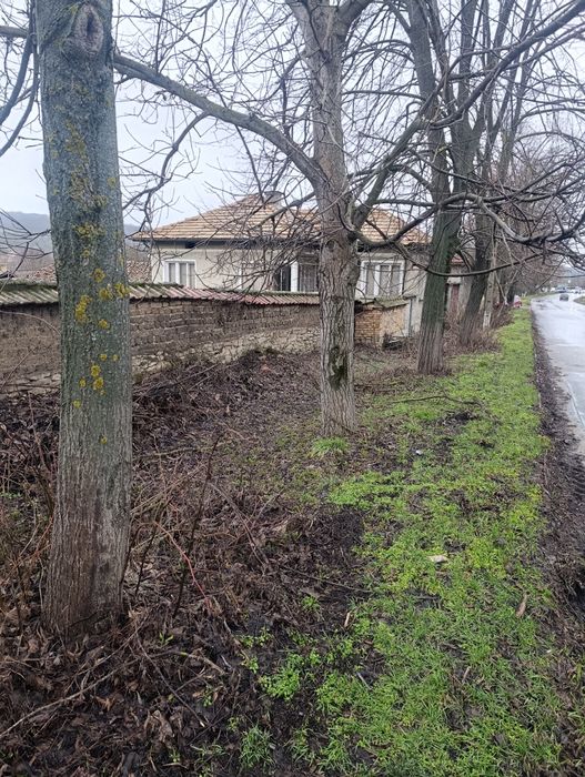 Продава се Къща в с. Ушинци, Област Разград - 65 кв.м за 432 €/кв.м - Снимка #3
