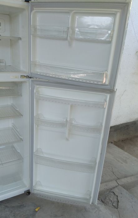 Продается холодильник Daewoo в хорошем состоянии..