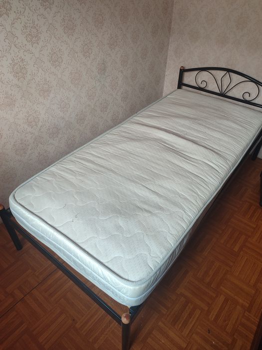 Кровать полуторка