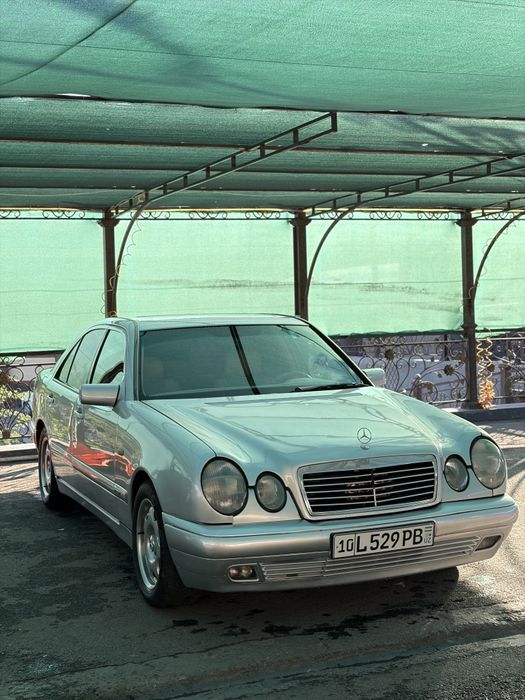 Other E 350 1996 — 2