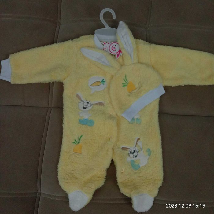 Комбинезон махровый новый