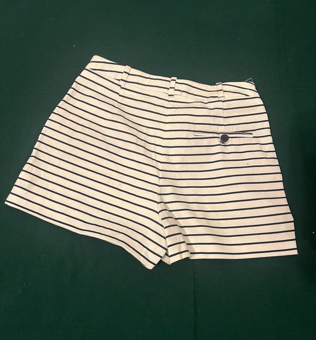 Pantaloni scurti, eleganti, stilati imprimeu marinaresc Zara