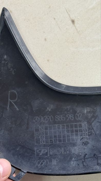 Лайсна за предна броня Amg Gt x290 оригинална лява и дясна