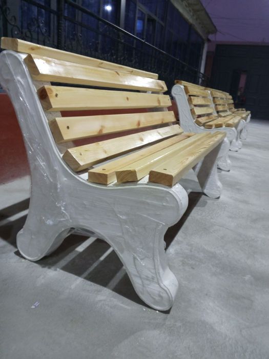 Бетоны мраморны скамейка