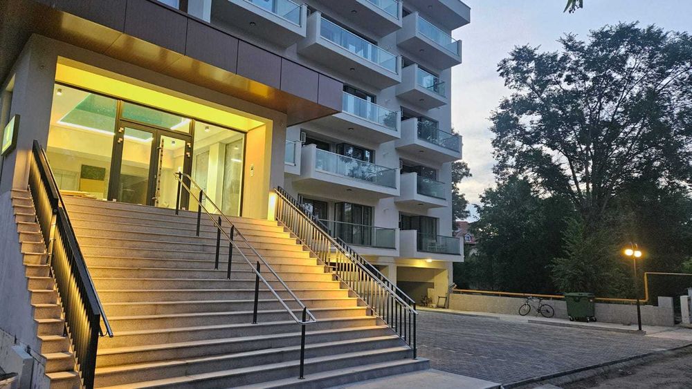 Apartament 2 camere  de inchiriat pe termen lung