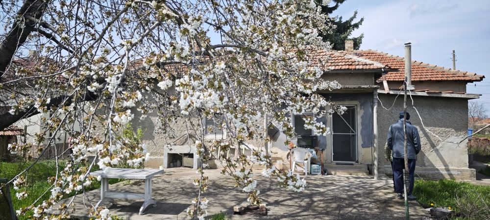 Продава се Къща в с. Окорш, Област Силистра - 100 кв.м за 255 €/кв.м - Снимка #7