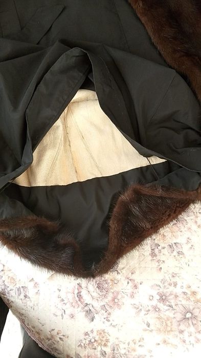 Продам норковую шубу