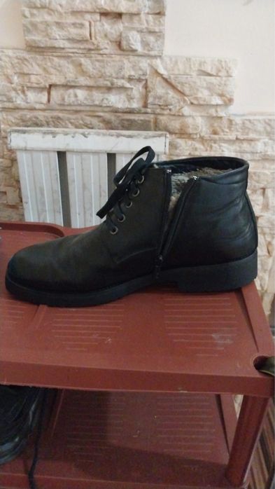 Зимние ботинки