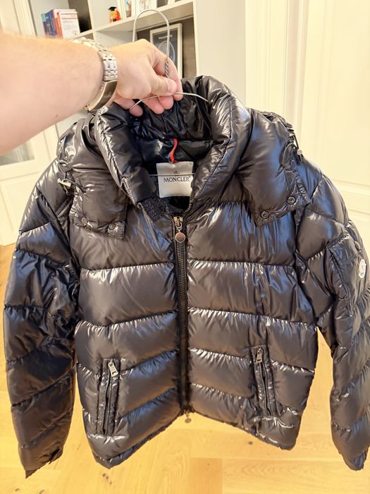 Geaca Moncler Maya - Marimea 3 - Negru lucios