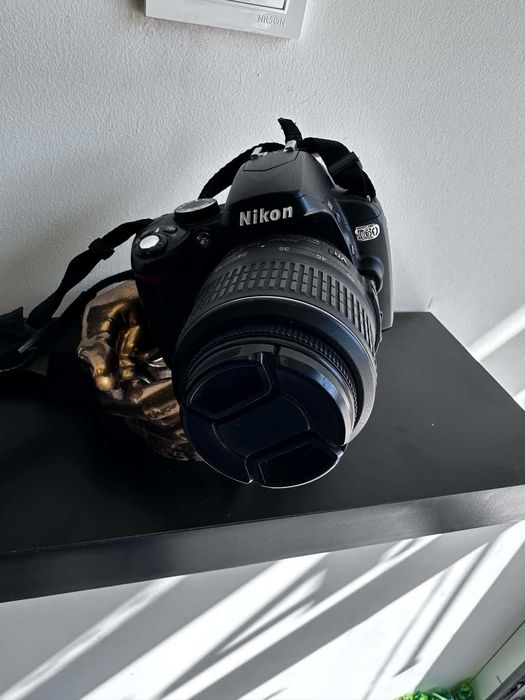 Фотоапарат Nikon D60