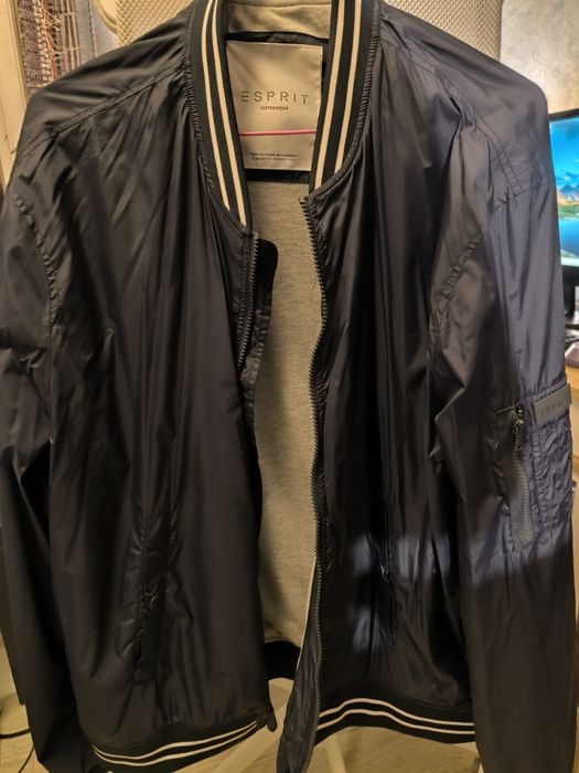 Esprit мъжко бомбер - яке