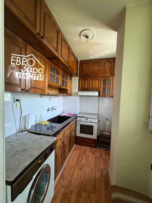 Продава се Многостаен апартамент в Стара Загора, Три чучура - юг - 117 кв.м за 714 €/кв.м - Снимка #3