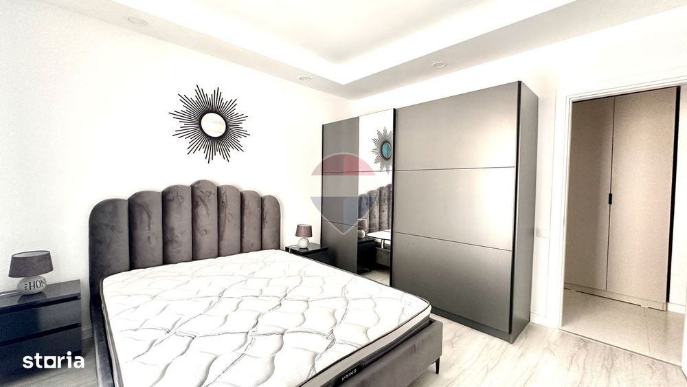 Apartament 2 camere Cosmopolis Q17 vedere la piscina