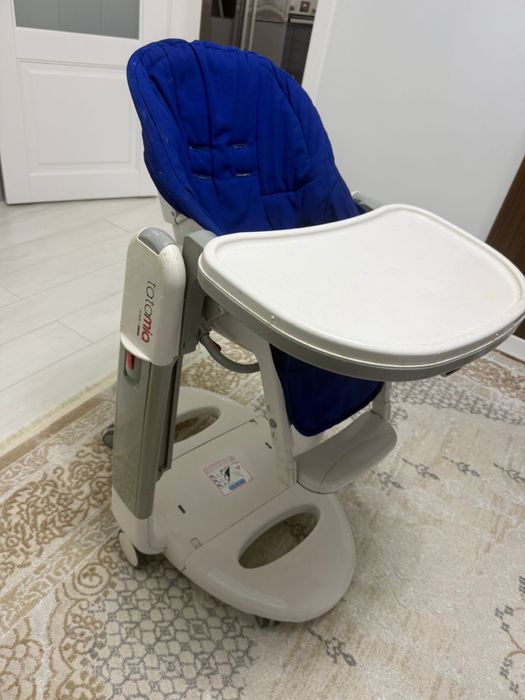 Стульчик для кормления tatamia