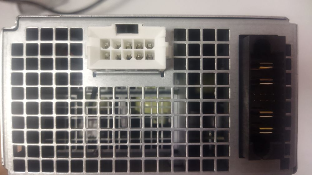 Блоки питания DELTA AHF-1DC-700W.