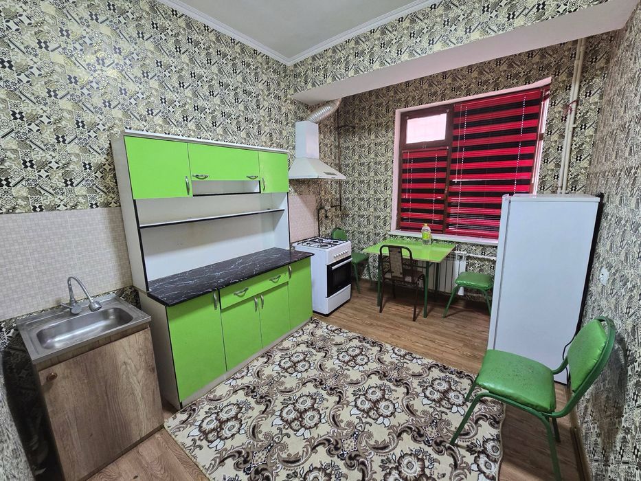 ижарага берилади 3 хона 1- етаж тинчлик офис олдида жихозлаб берилади