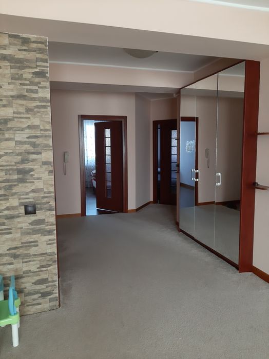 Apartament 3 camere, Parcare, zona Hotel Diana