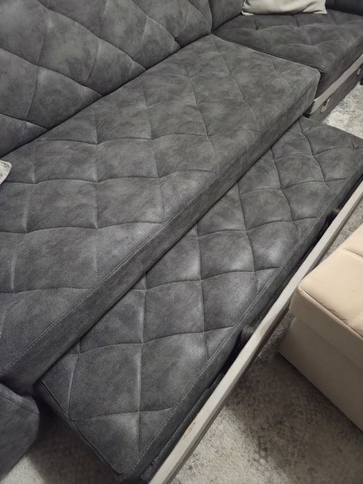 Продается диван уголок