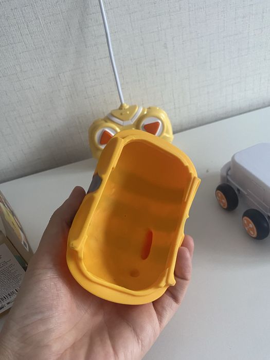 Радиоуправляема кола Пчеличка, с дистанционно