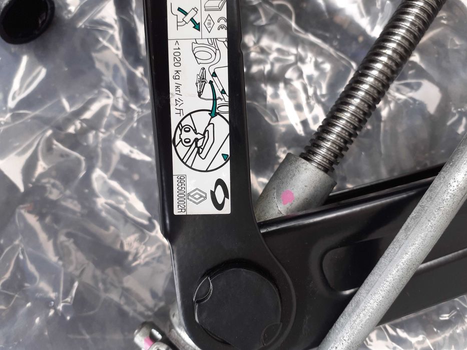 Cric,cheie de roti RENAULT Megane 3 si 4, Talisman