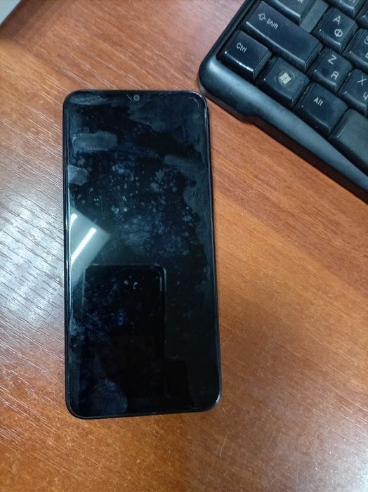 Продам телефон HONOR H6B.