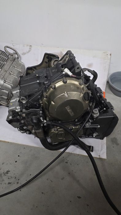 Motor  complet pentru  Yamaha XJ6N XJ6 propulsor  perfect function