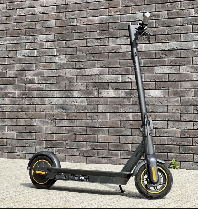 Ninebot g30 max .
