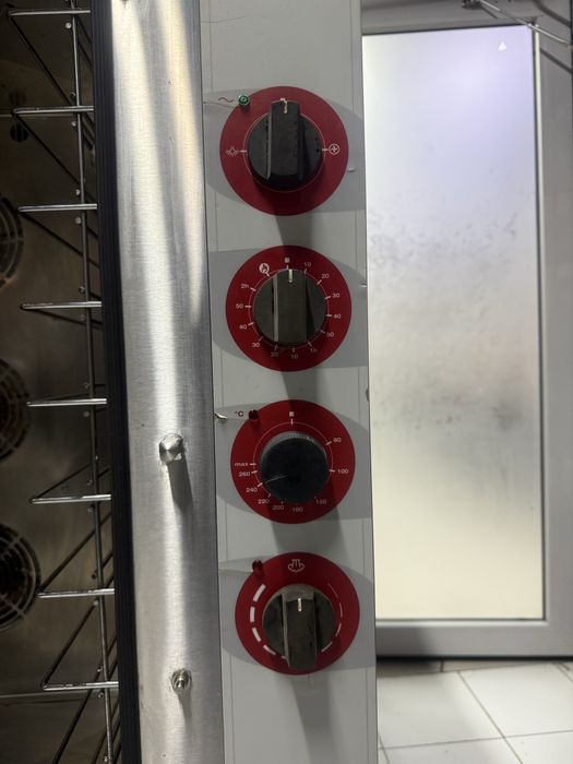 Пароконвектомат PIRON