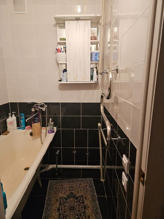 Продается 2 комнатная квартира