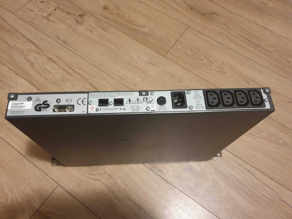 UPS APC Smart-UPS SC 450VA -Rack module - 19 "