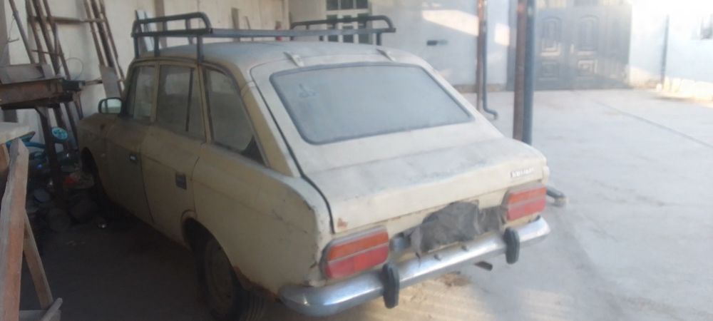 Москвич комби сотилади