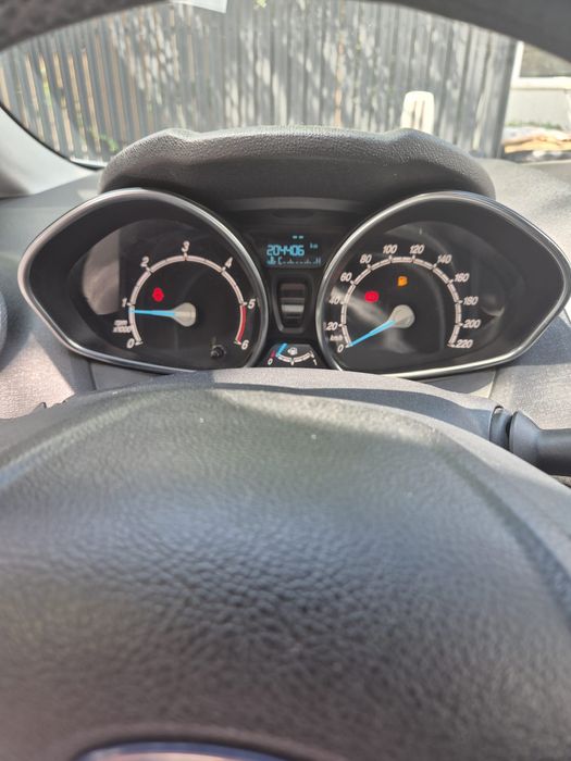 Vand Ford Fiesta