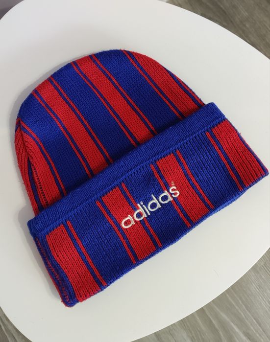 Vintage Adidas x Bayern Munchen зимна шапка