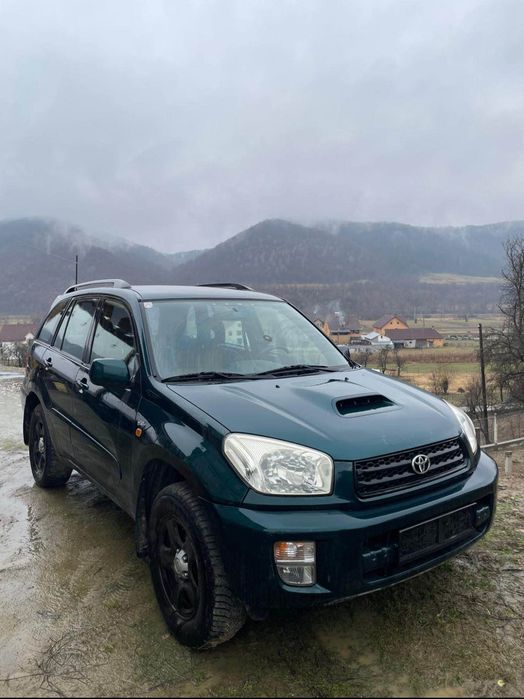 Vând Toyota rav 4