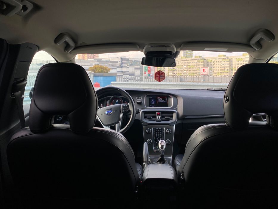 VOLVO V40 2013 — imagine 5